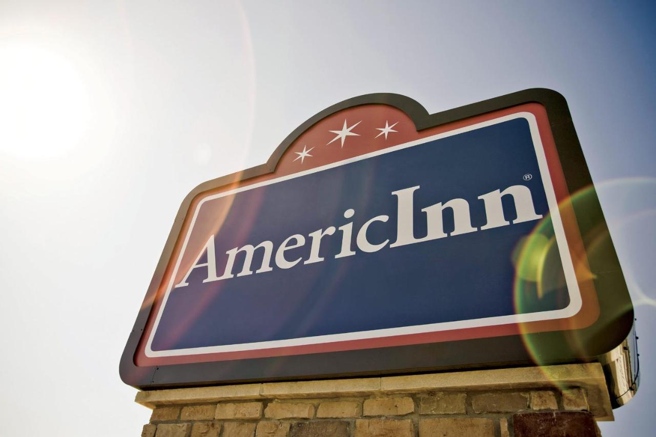 Americinn By Wyndham Forest Lake Exteriör bild